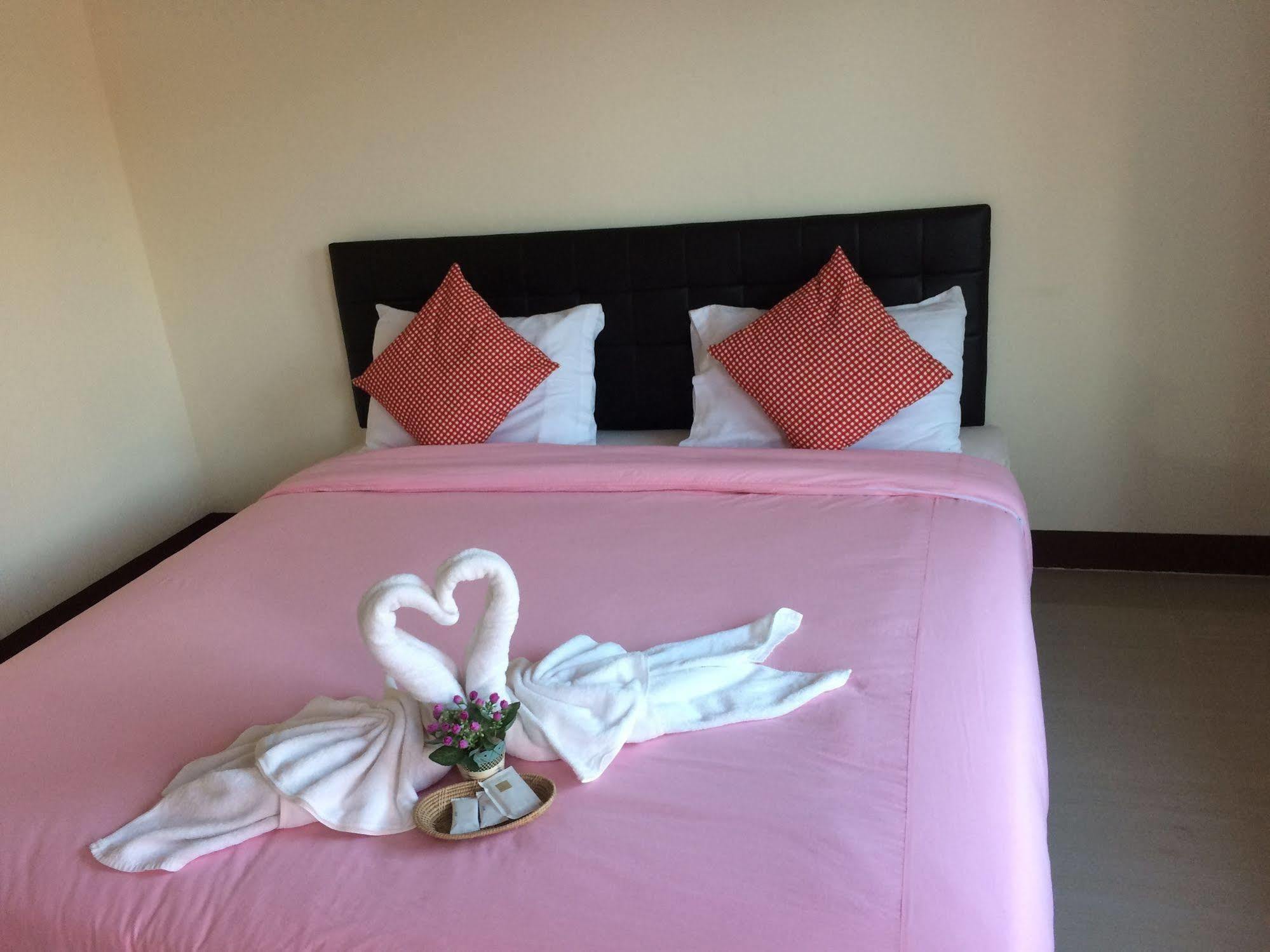 Thana Ville Resort Mae Sot Eksteriør bilde